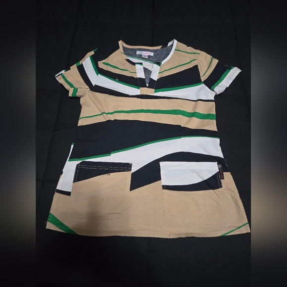 Koi Stretch Scrub Top - Picture 1 of 1